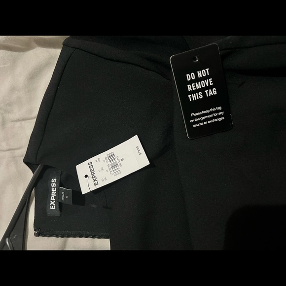 Express Side Cut Out Dress New W/Tags - Picture 3 of 3